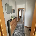 Helles & Traumhaftes In Zentraler Lage In * Mönchengladbach
