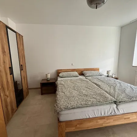 Helles & Traumhaftes In Zentraler Lage In * Мёнхен-Гладбах