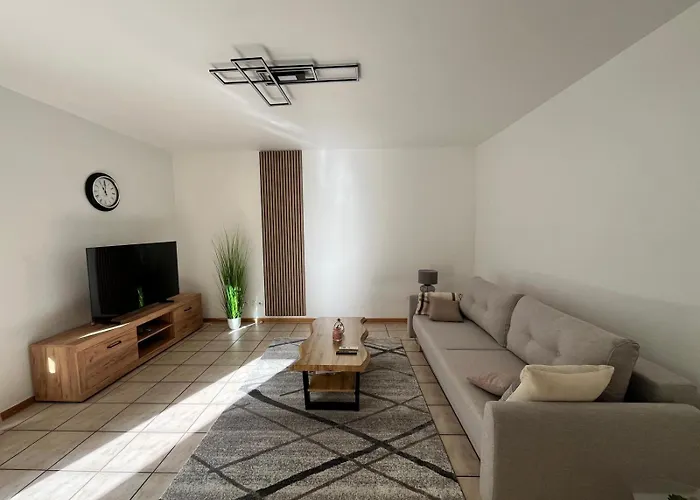 Апартаменты Helles & Traumhaftes In Zentraler Lage In Мёнхен-Гладбах