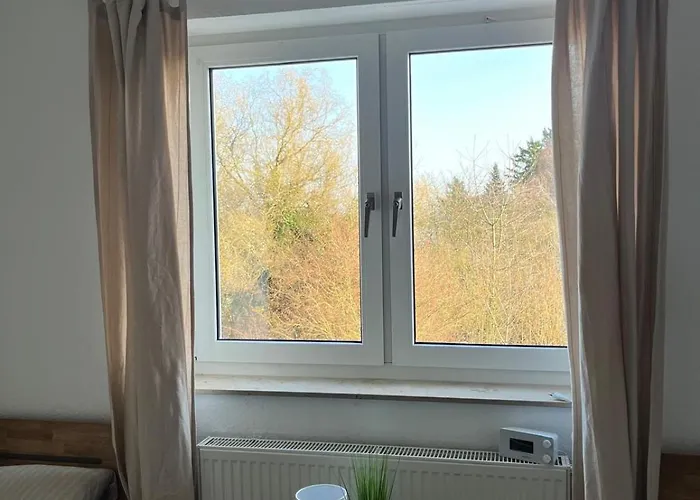 Helles & Traumhaftes In Zentraler Lage In